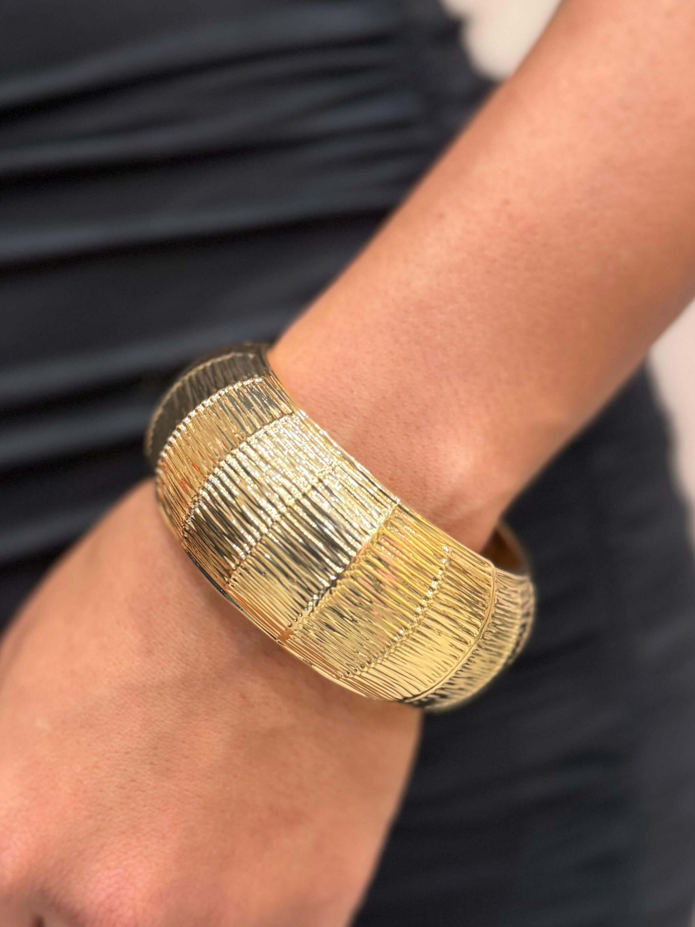 BRACELETE ARO LARGO METAL